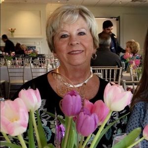 Meet your Posher, Sherry